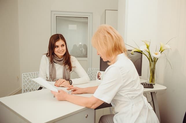IVF-behörighet och åldersgränser utomlands: Vad patienter behöver veta innan du väljer en klinik